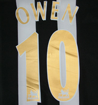 Michael Owen er enn númer 10 en nú hjá Newcastle